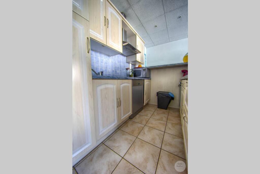 Annecy/Cran Gevrier : Grand T2 Apartamento Exterior foto